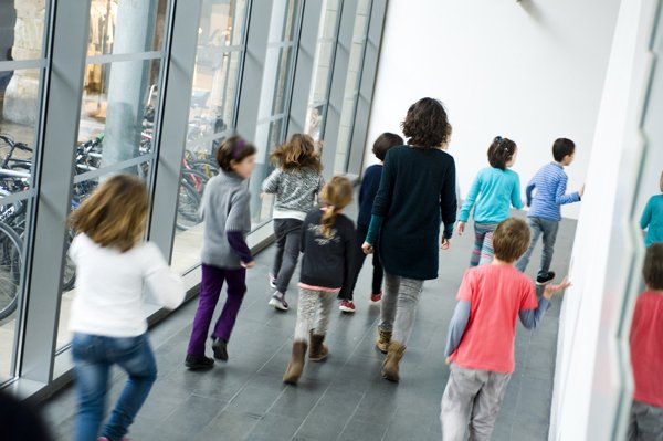 museupicasso's tweet photo. In the Museu #Picasso we also open the door to foreign schools so that students from all over the world discover the collection. More info: https://t.co/ke96YpMJSn #PicassoEdu https://t.co/VK3aQtGX8I