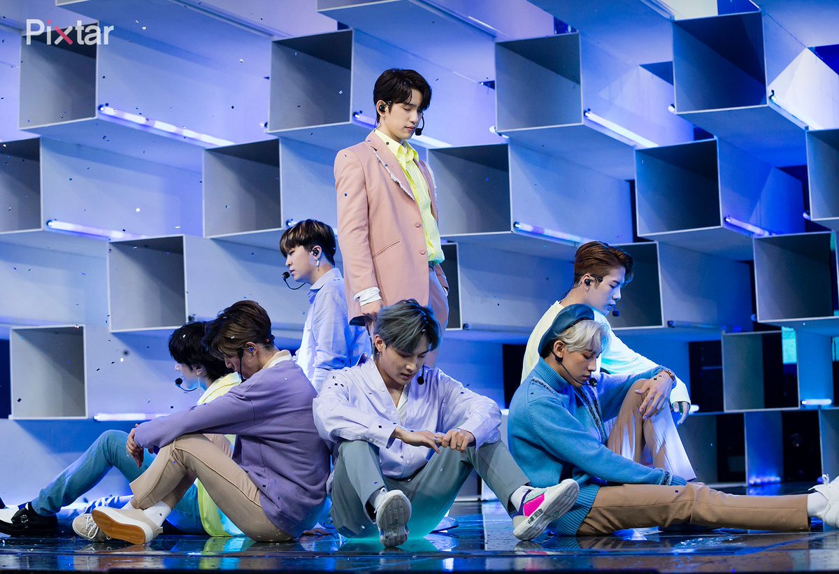 Pixtar_official's tweet photo. #갓세븐 #lullaby #인기가요 #GOT7 #INKIGAYO #pixtar https://t.co/Jg3UMOln4a
