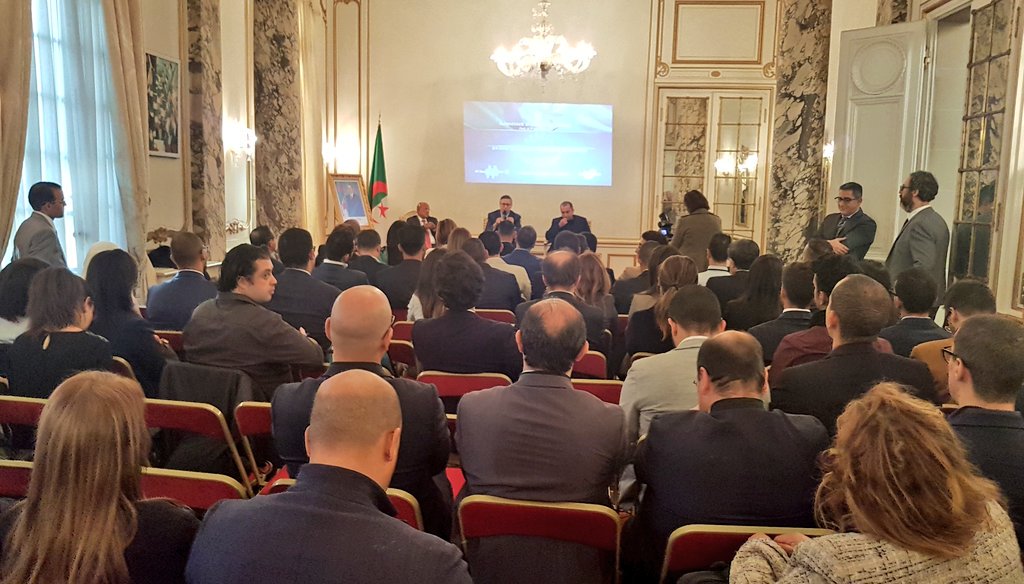 aekmesdoua's tweet photo. Lancement 2ème rencontre du #CSaugustin_Amb🇩🇿 consacrée aux startups et incubateurs de notre communauté établie en #France, pour discuter modalités de travailler ensemble sur projets contribuant au développement de notre pays #Fier_de_ma_communauté #Algeria #Algérie #الجزائر https://t.co/blDi7y6uK8