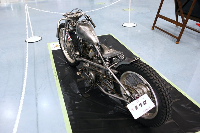Congratulations!
★SUPER WEEKEND 2018★
- SPECIAL MOTOR SHOW Award -

【BEST DOMESTIC -MOTORCYCLE-】
1963 メグロ・S7
竹田 様

その他受賞車両は以下サイトをご覧ください。
superweekend.jp/motor-show-awa…