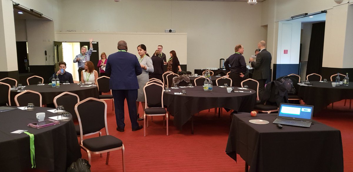 HeatherWSpeaker's tweet photo. Excited to hear what the word on the street is from @chrisjhallett @SusanneMadsen @pm_ngt @bryanbarrow during the @pmo_north conference today in Manchester #greatexpectations #PMO #leadership #learning #inspiration https://t.co/kADBJlwPzX