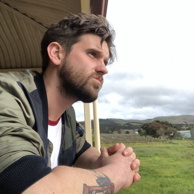 Doing some serious soul searching after seeing this in the servo. #lifehitsyoufast https://t.co/bjTG<a href="/tag/lifehitsyoufast"class="tags"><span>#lifehitsyoufast</span></a>