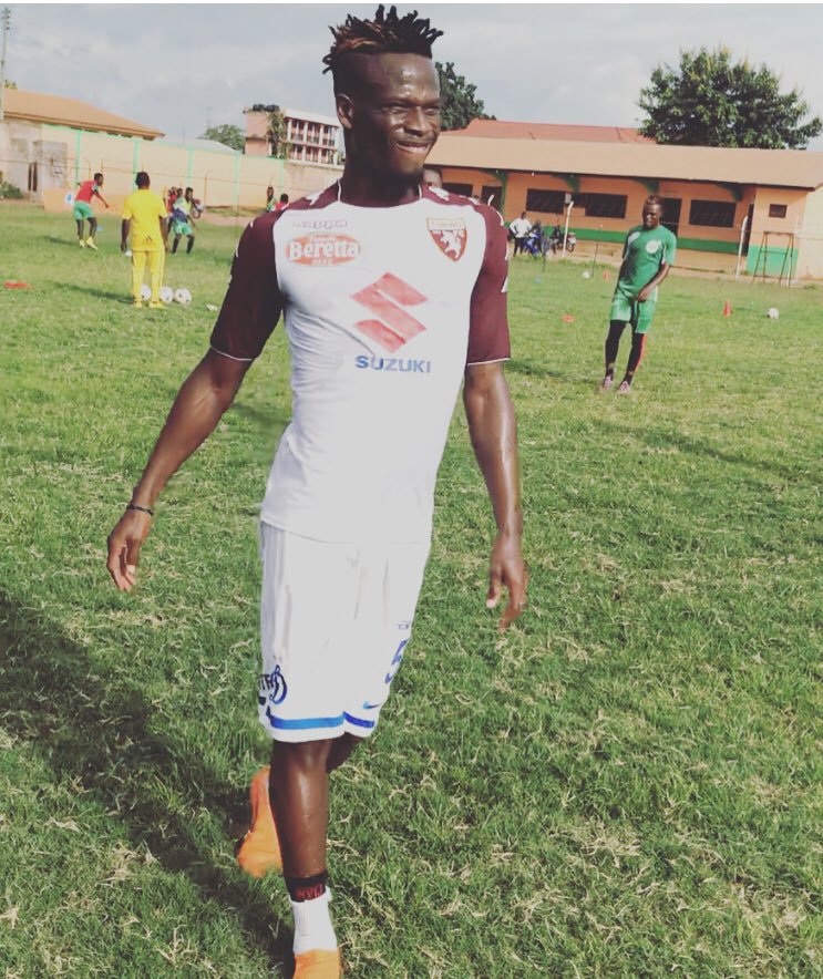 ClubConsultAfr's tweet image. @fatawusafui scored three goals for @Txiwonders in a trial match yesterday against a selected Zongo side in Techiman which they won by 3:1

#FS10