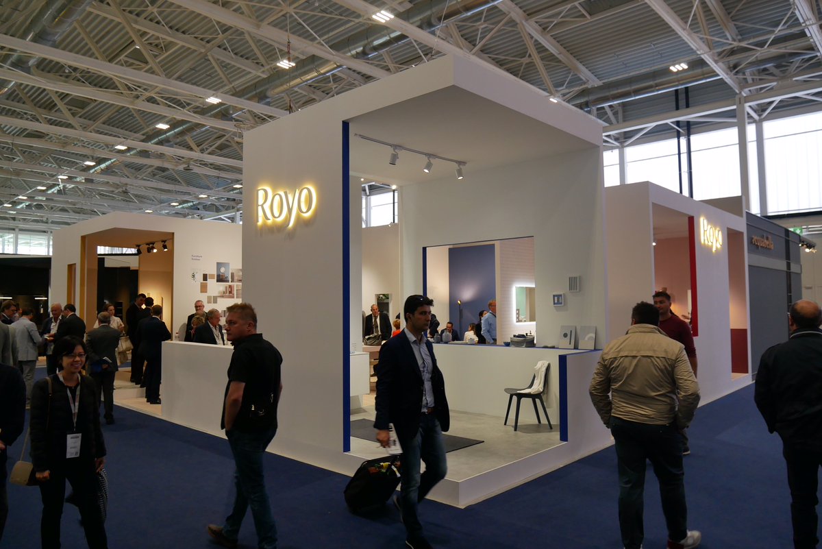 salabanonews's tweet photo. Cuarto día en la feria italiana @CersaieOfficial, un escaparate perfecto para mostrar los últimos diseños y las más avanzadas tecnologías. #revistasalabaño #Cersaie2018 
https://t.co/Hpu26A6cDD https://t.co/M9wXlt0EJP