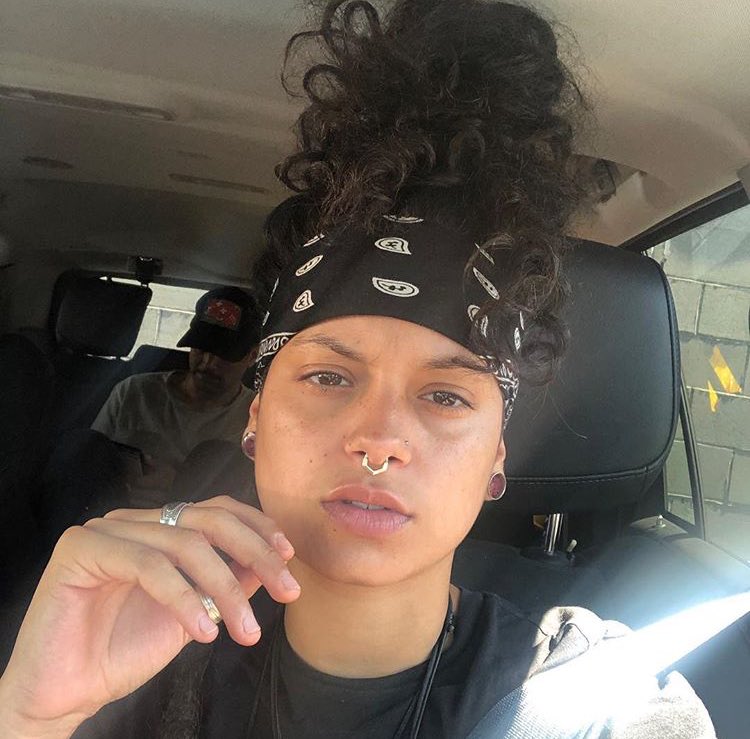 When you’re stuck in this industry, you don’t know who to trust 💭