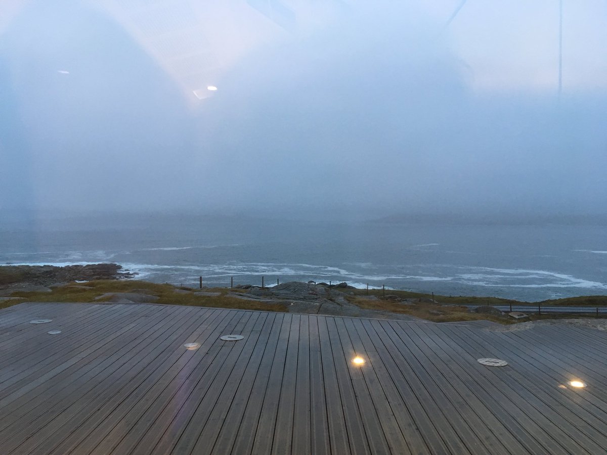 SportOuter's tweet image. The Isle of Harris Community Sports Hub Steering Group met yesterday @TallaNaMara What a view! Great discussions, co-operative approach, festivals, Coach development, Athletics, Football....#sportharris #communitysporthubs @sportscotland @cne_siar