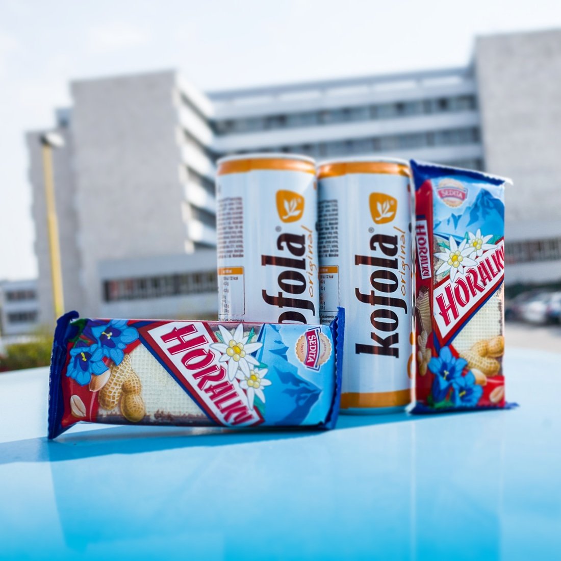 AuthenticKosice's tweet photo. #Kofola is #famous &amp; #tasty #nonalcoholic #drink in #Košice with ♥ love #spirit inside
AK JU MILUJEŠ NIE JE ČO RIEŠIŤ
#Horalky is #delicious #nutty #waflebar. If you want to know how #Slovakia tastes, eat &amp; drink both together.
#travel #guide #tour #experience #authentickosice https://t.co/pVHibPzBzR