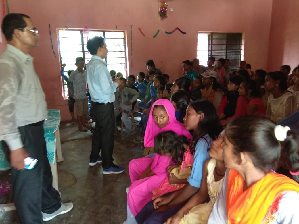 WOWVaishali's tweet photo. teachers day activity  by bdo  vaishali @LSBA_Bihar @MinofDWS https://t.co/LoUhaQ9NP5