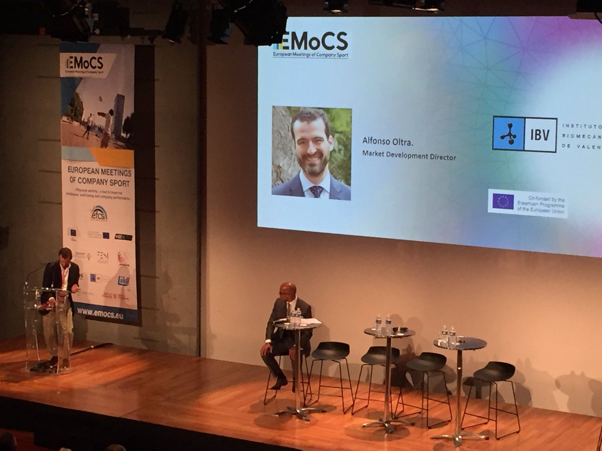 SportWellnessL's tweet photo. « Why to promote Physical Activity? » intervention de Alfonso Oltra - Espagne 🇪🇸 #SWL2018 #EMOCS #BeActive #SentezVousSport https://t.co/w0KHK8cHjT