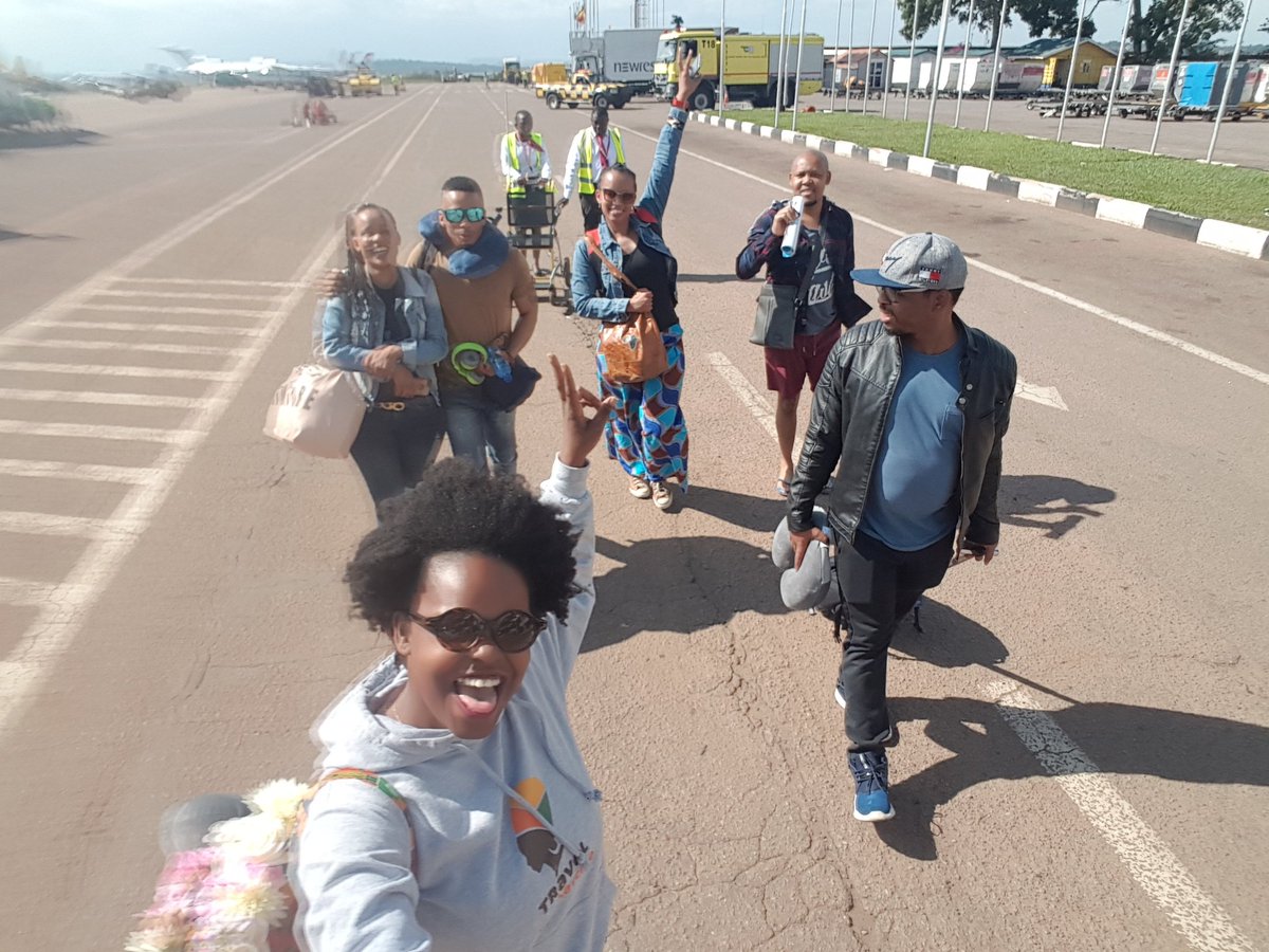 TheSoloWandera's tweet photo. Landed at Entebbe International Airport and immediately found boys 😁 as Katchie does!
Passport control was easy. They officials were so excited to see South Africans coming just to attend @NyegeNyegeFest. We knew it was #Twerkanda time 💃🏾💃🏾💃🏾
#AfricaThroughBeer https://t.co/PWfwbPPR3O