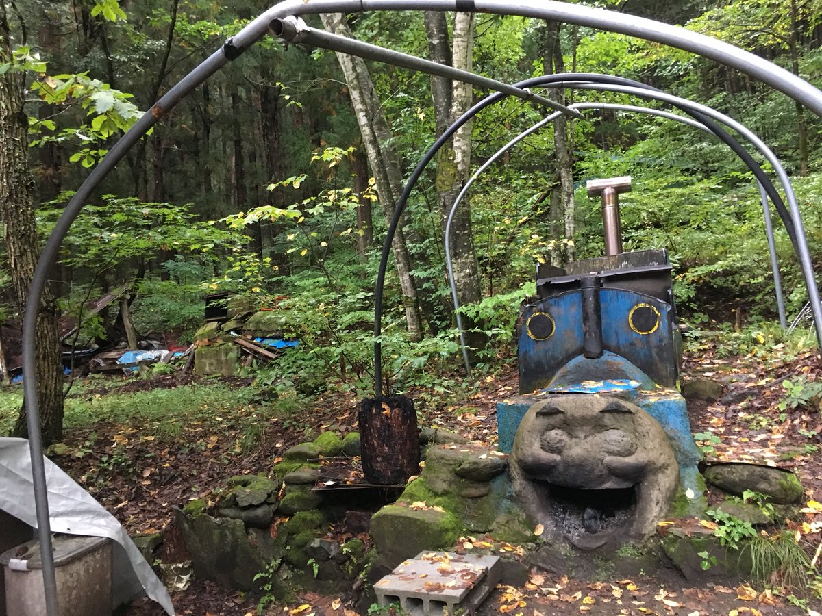 尾瀬の山奥に置かれた きかんしゃトーマス がホラーすぎるｗｗｗ えのげ