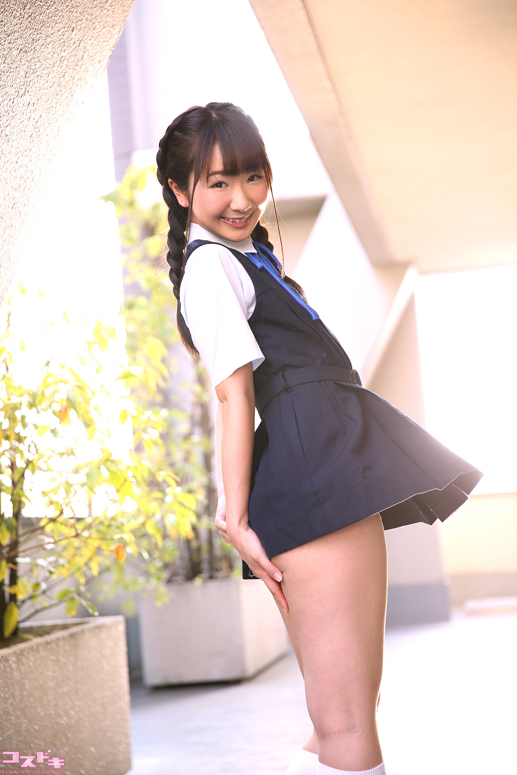 コスドキ　ミニスカ 