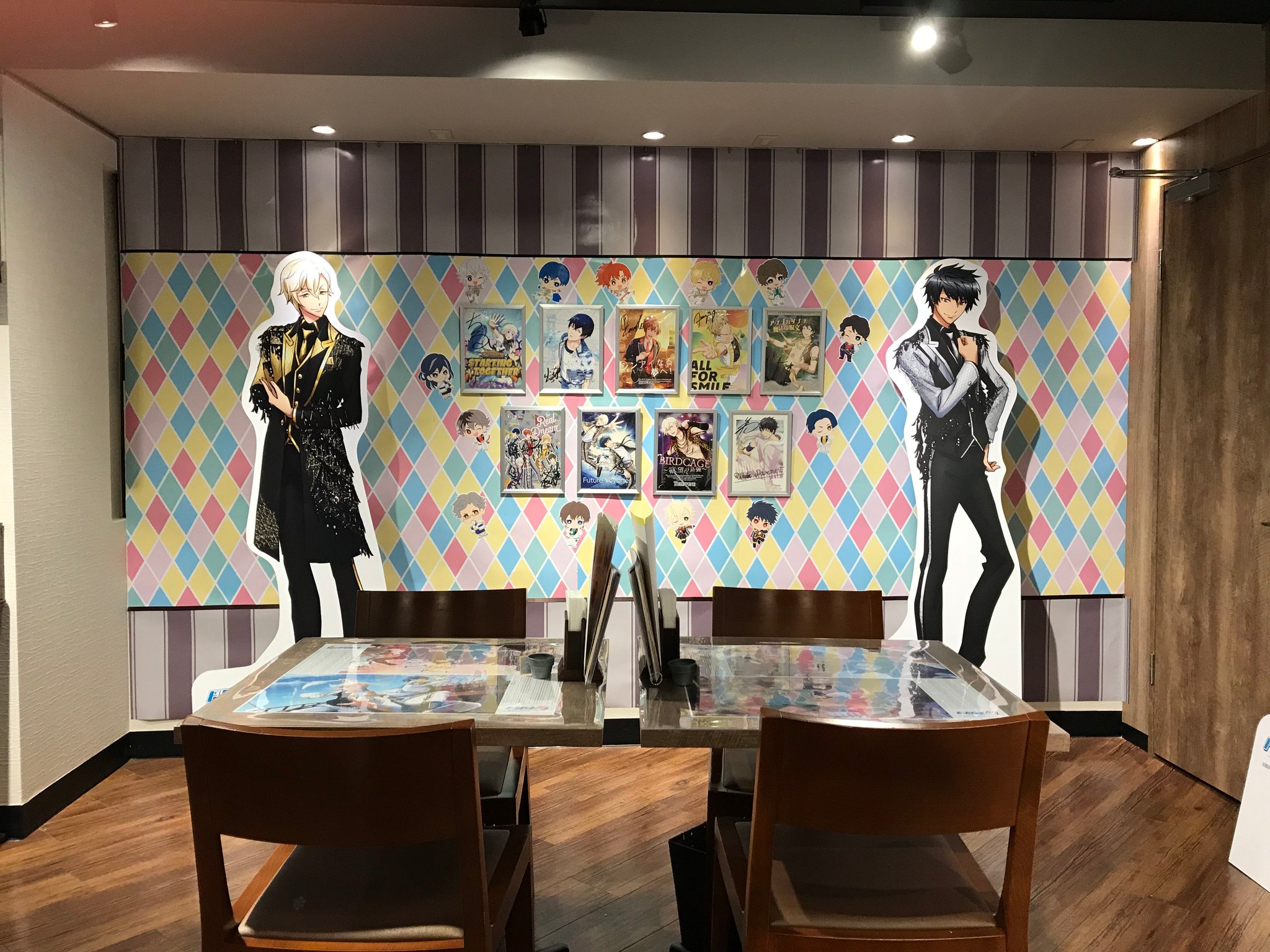 アニメイトカフェ池袋3号店 on Twitter "【ドリフェス！R×アニメイトカフェ】本日よりコラボ開始の店内を