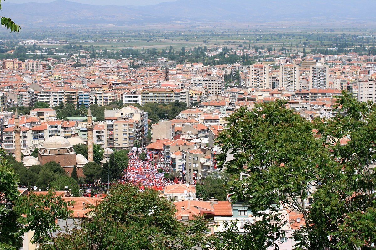 Tineke Fieggen Manisa Turkey T Co Fmqf7uhj9b Manisa Is The Capital Of The Turkish Province Of Manisa The City Has About 214 000 Inhabitants 5 Pictures Of Manisa Manisa Turkey Travel Tourisme Citytrip