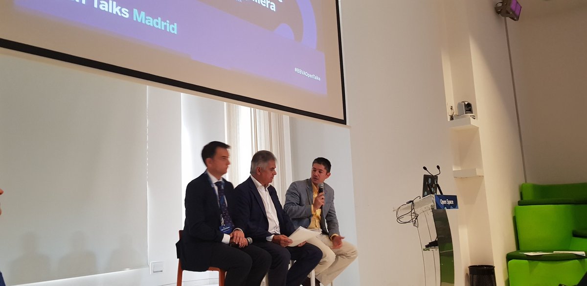 sofiax2's tweet photo. "Aprender a escalar para hacer la compañía sostenible a largo plazo" uno de los grandes retos como startup #bbvaopentalks #kairosdigitalsolutions @carlosmoure https://t.co/LaQ8pafmJi