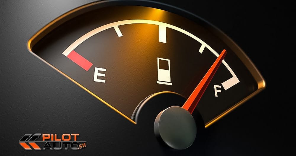 Pilot_Auto's tweet image. Сколько  можно проехать на авто с горящей лампочкой низкого уровня топлива.
instagram.com/p/BoOPkhvjedz/…