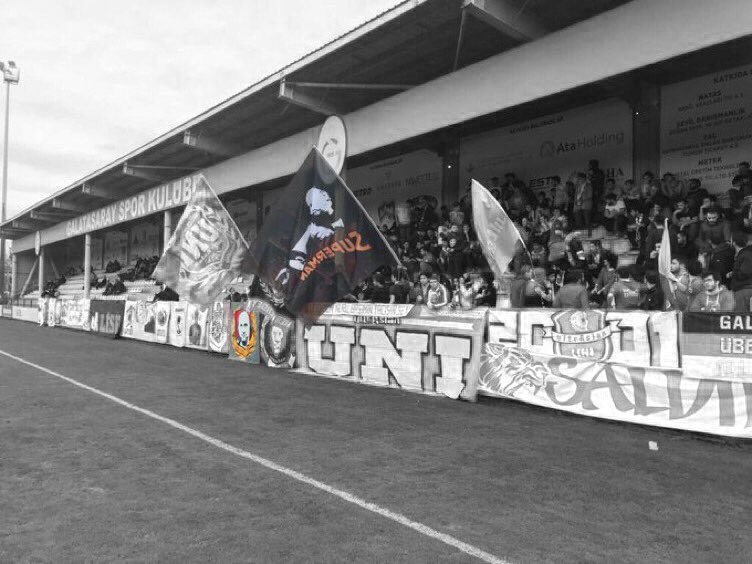 BofB1905's tweet photo. Salonda, statta, sokakta
Superman hep yanımızda! #ultrAslanUNI
#KalbimizdesinAlpaslanDikmen https://t.co/HyVsTa5vCz
