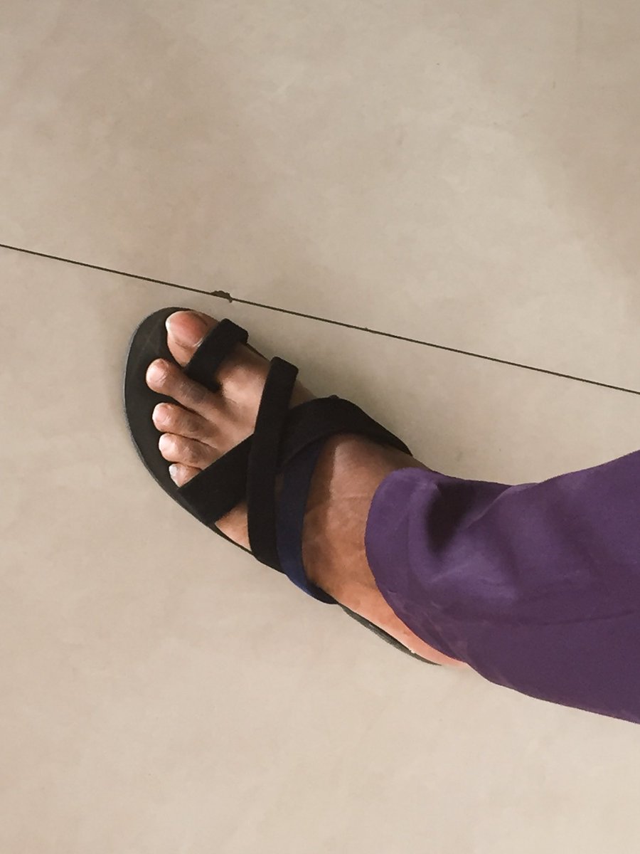 Temitayoo_'s tweet photo. @DrJoeAbah @titobalogun @tripletosh Footwear’s Made by @Temitayoo_ https://t.co/xWYBkTCrRO