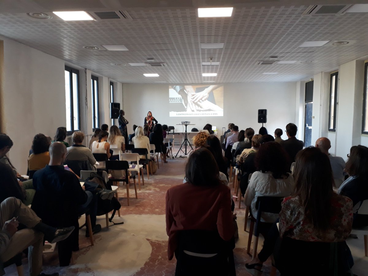 CollectifEmploi's tweet photo. [#Evènement] Le @CollectifEmploi continue à présenter son bilan et à travailler sur ses perspectives avec les acteurs du territoire, cette fois-ci à Marseille au #Lecloître ! 
@marseillesol @AccentureFrance @ViE_infos @FondationAdecco @AG2RLAMONDIALE @SFR 
#emploi #cocreation https://t.co/6p2Qr67XAl