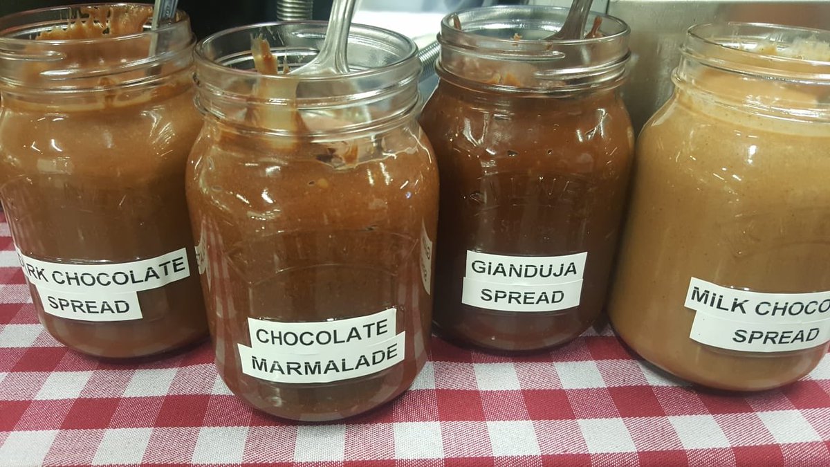 Its a special chocolate day today #Madebyaudrey Buy £5 of choc treats and get a chance to guess the secret ingredient in our cake of the day and win a goodie bag!