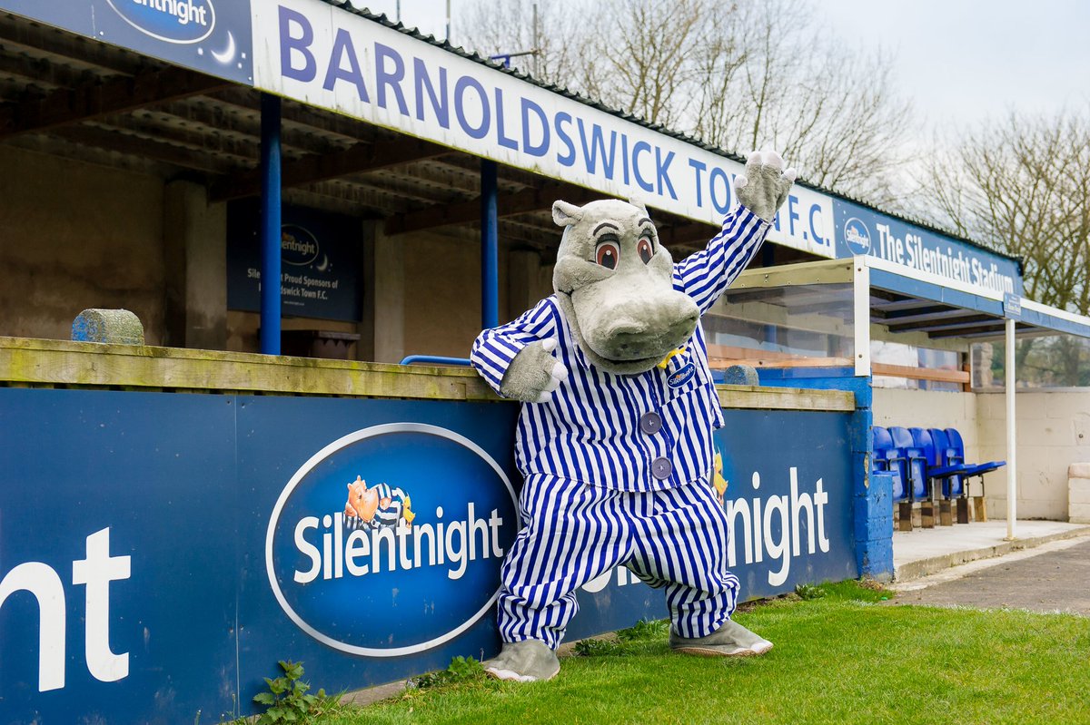 barlickfc's tweet photo. Founders day this weekend hoping to see some young and old faces down at the Silentnight Stadium 
@barlickfc v @AshtonAthletic 
Sat 29/09/2018 
3pm kick off https://t.co/mbvvsRJ0GW