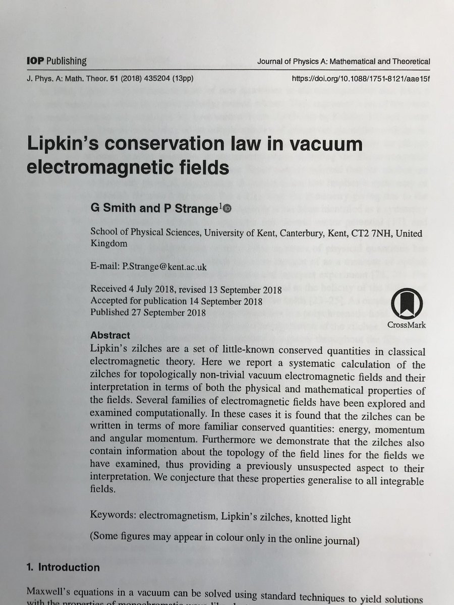 PaulStrange4's tweet photo. Our latest paper is a contribution to the discussion about the properties of knotted light https://t.co/88B8dmhZgT
