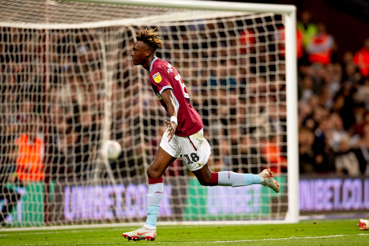 AVFCStore's tweet photo. 🚨🚨 COMPETITION TIME 🚨🚨

We are giving away 3 tickets for @AVFCOfficial vs Preston North End @ Villa Park. 2nd October / KO : 19:45

Simply enter by following @AVFCStore retweeting this tweet!

Competition ends 09:00 TOMORROW so be quick 

Good luck Villans 🦁 https://t.co/4j8dI14Kex