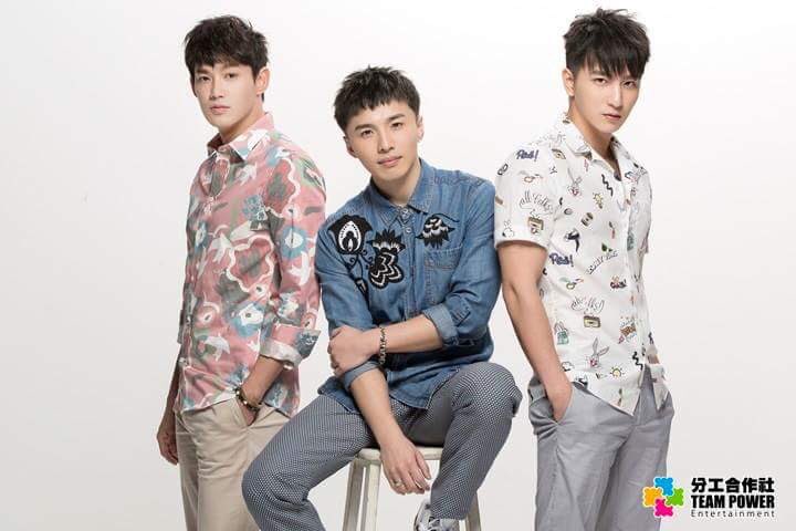 twgrs1202's tweet photo. #lollipop #lollipopf #棒棒堂 #模范棒棒堂 #敖犬 #莊濠全 #owodog #小煜 #楊奇煜 #fabien #威廉 #廖亦崟 #William #阿緯 #劉俊緯 #Awayne #台湾 https://t.co/yndalASoU1