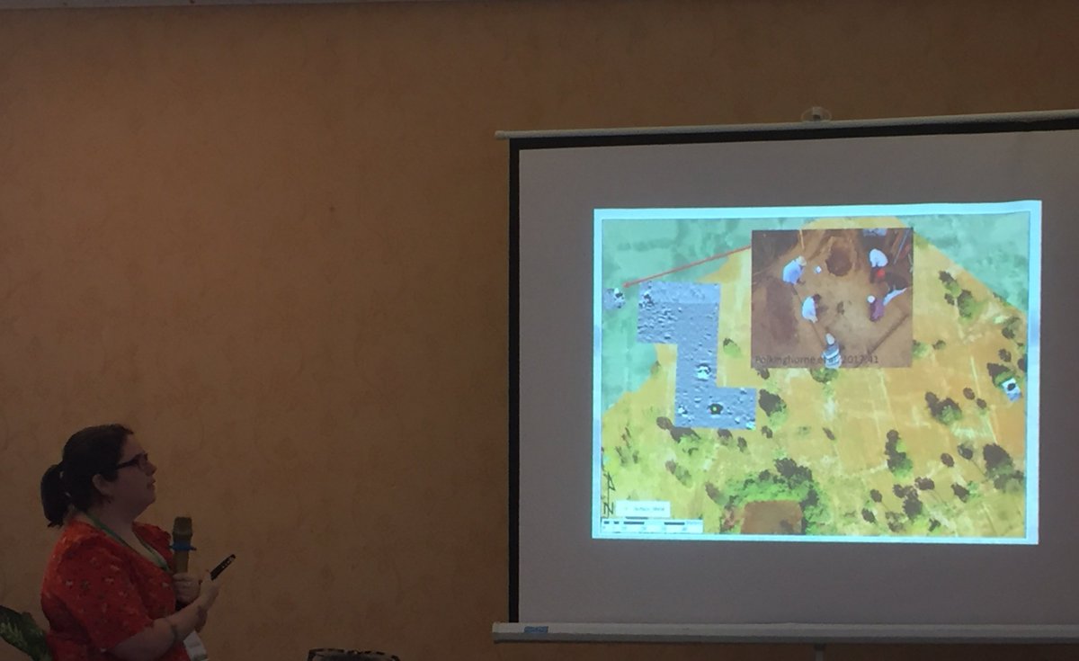 dr_marpol's tweet photo. .@Flinders PhD Candidate @BelindaJDuke presenting some great prelim results on the application of magnetometry in SEAsia #Cambodia #Longvek at #IPPA2018 @FLINArchaeology @Flinders_RDS https://t.co/o7nOTg4r96