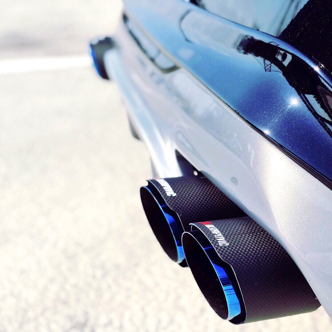 zvw52 プリウスphv ワンオフマフラー