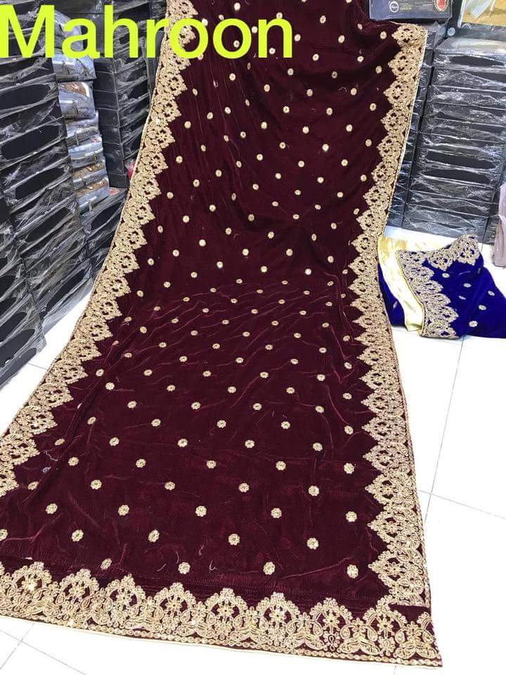 jamalyousaf15's tweet photo. Embroidery velvet shawl
price 4800
2.5 yards
Inbox us for order or what’s app at 03450500335 https://t.co/LXIgRSDwry