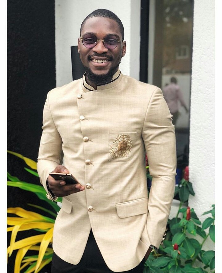 nqo4mkhiz's tweet photo. #teamtolex
See person pikin, see as e fresh. 😋😋😋. Tobi is ready for the Branding session today.
 #TobiBrandingsession
#brandpositioning 
#TobiTheBrand https://t.co/ngf5rkGaSv