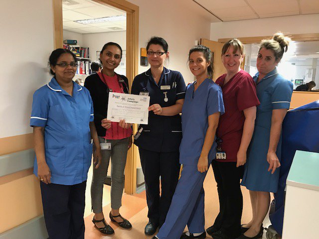 WorcsAcuteNHS's tweet photo. Our staff have again been pledging their support to @JohnCampaign
We understand hospitals can be challenging for people living with dementia, but welcome carers to continue their supportive role by working in partnership with our staff to help us deliver the best care possible. https://t.co/WVsdtcvKSo