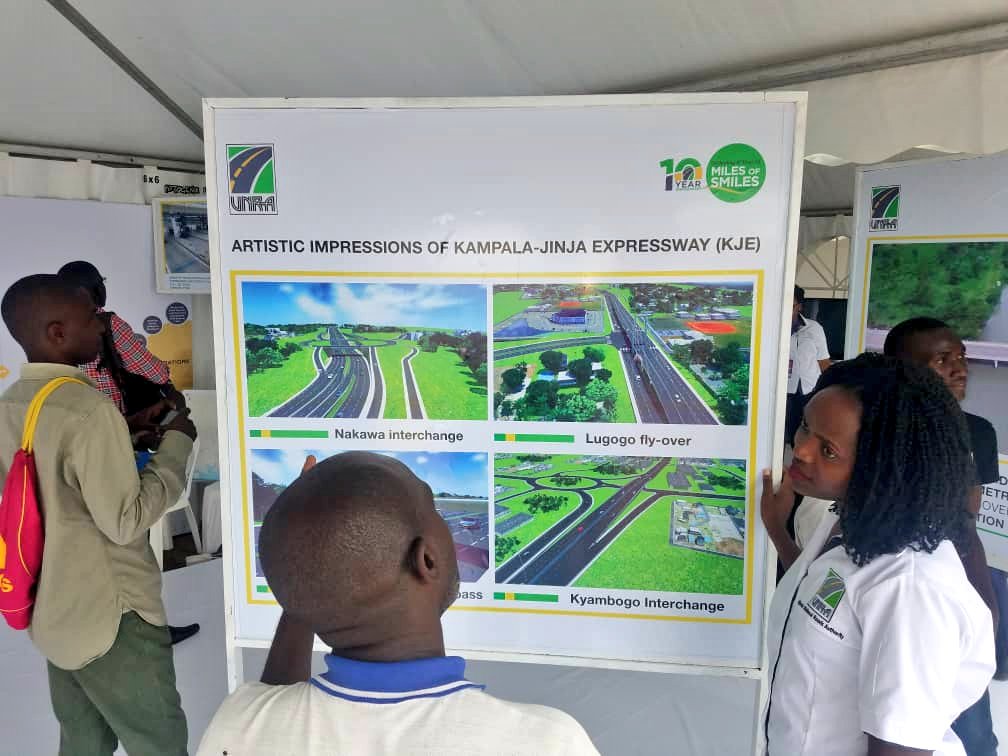 UNRA_UG's tweet photo. Our team continues to attend to your inquiries and issues at the #TPAW2018 at the Kololo Independence Grounds. Please visit our stall 93-96 and we will answer all your questions. #MyTaxesWork #UNRAWorks #UNRAat10 https://t.co/CbM3zz0xPj