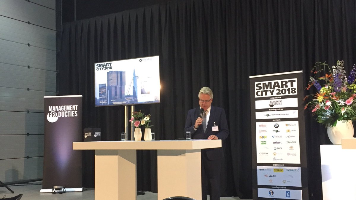 Daphne de Bloois tweet media