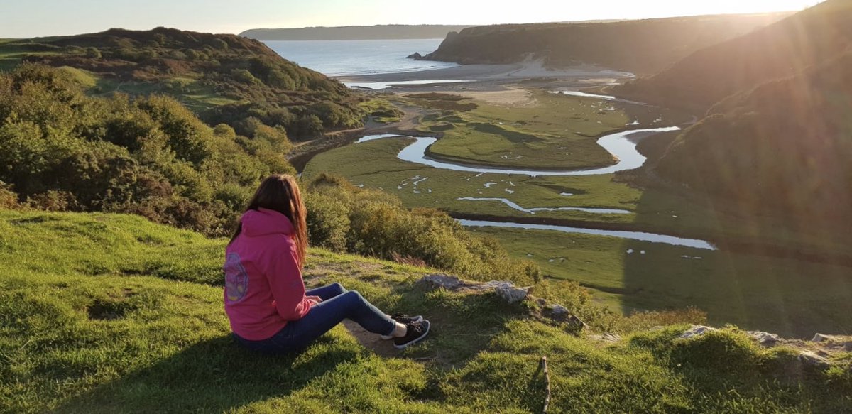 GowerBrewery's tweet photo. Happy #WorldTourismDay. We think that Gower is one of the best tourist destinations in the world. Great views, great people and the best beer! What do you think?! #beer #lovegower #tourism #Gower #visitgower https://t.co/izzlBEdK40