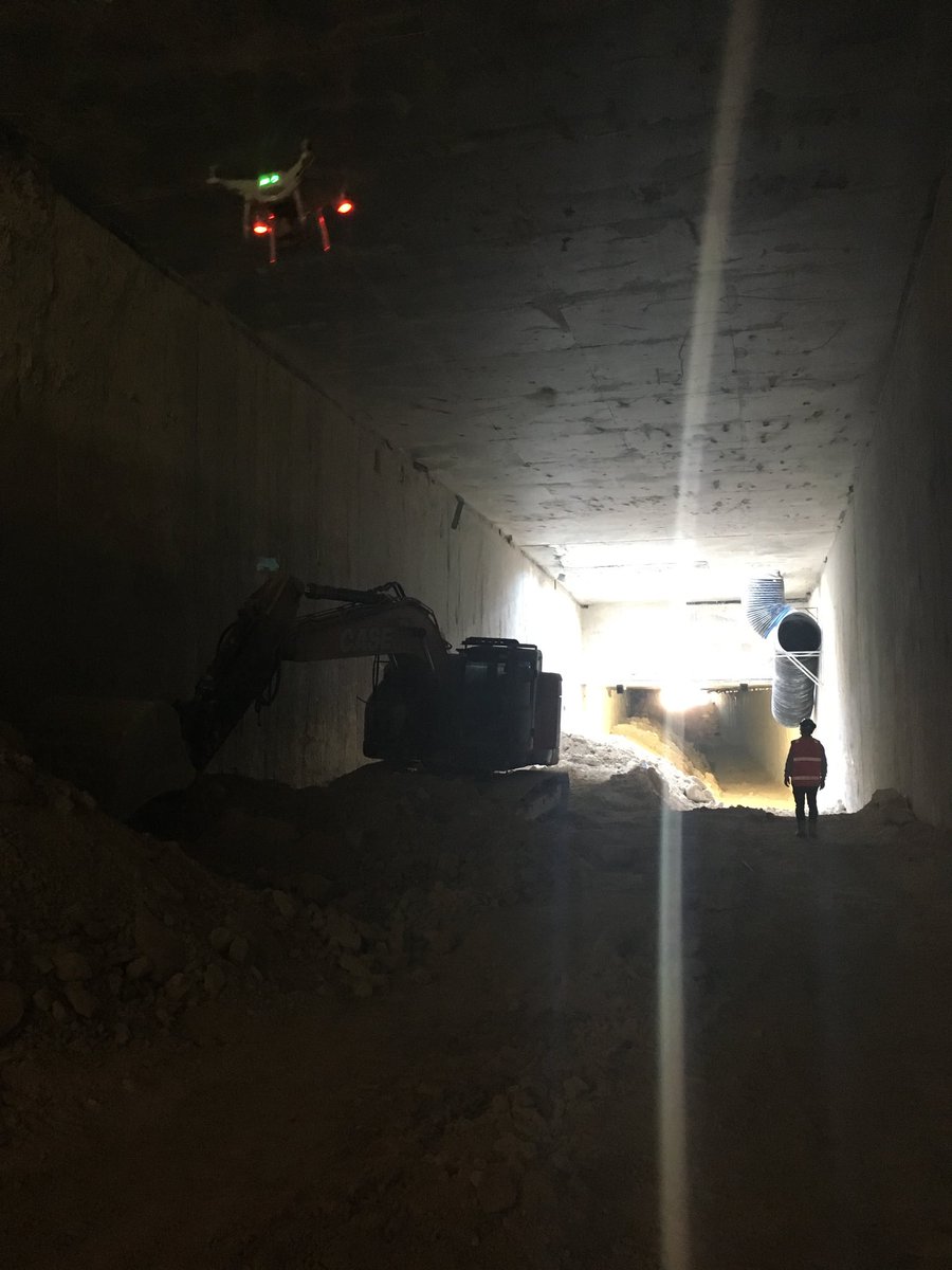 ArmelleLagrange's tweet photo. #Eole chantier en Image! Percement de la tranchée couverte entre La Défense et Nanterre . Première ouverture pour le chantier Eole !!!! ⁦@SNCFReseau⁩ ⁦@Marc_Berthod⁩ ⁦@MathiasVicherat⁩ https://t.co/m3XBGuBNvh