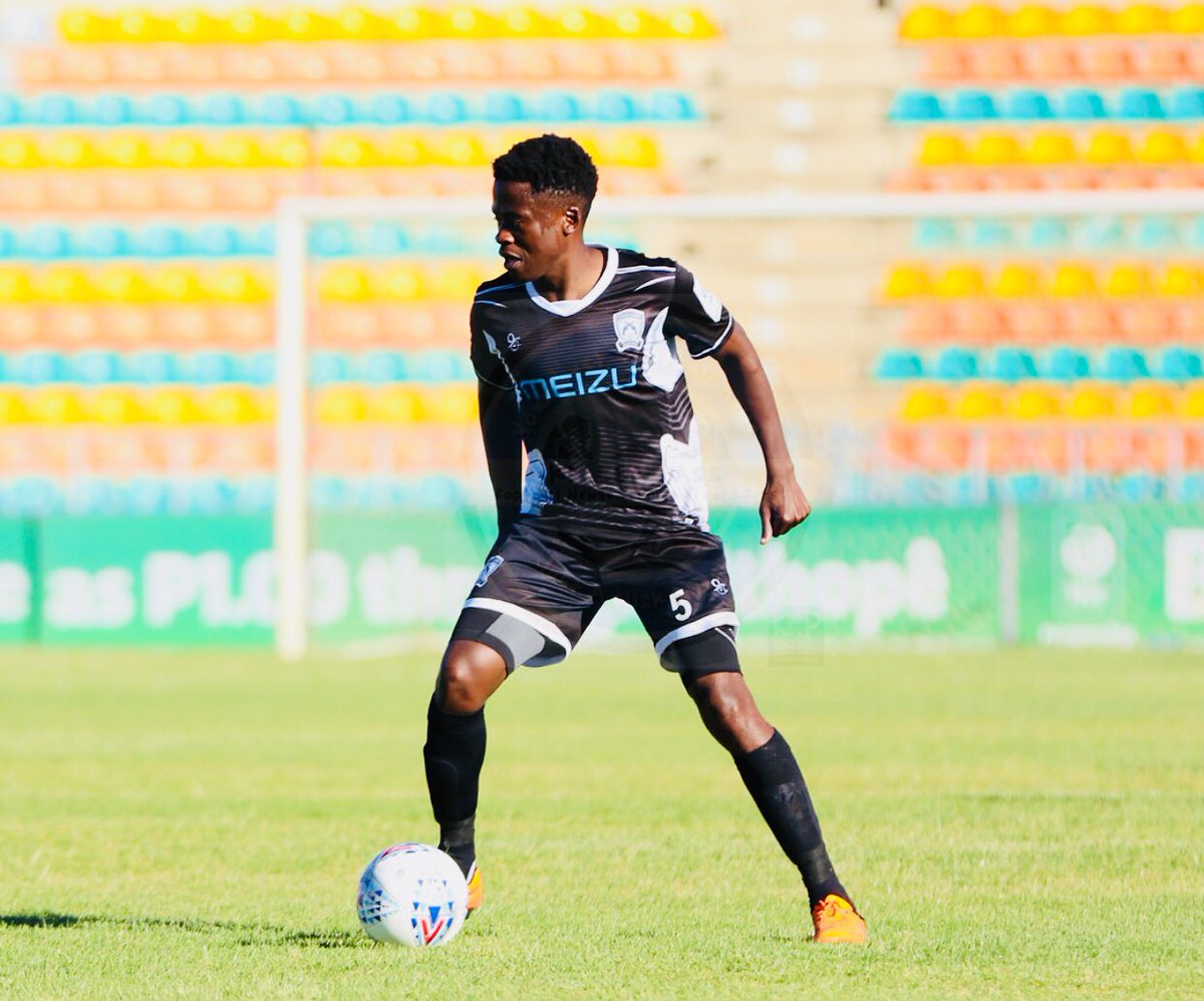 moloipiro7's tweet photo. Happy born day to the realest nigga around ... one of th best CDM’s in th local game https://t.co/w9Z2txKIRY