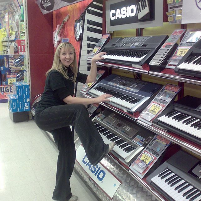 atheen's tweet photo. Throwback! Doing a demonstrator job for Casio.

#casio #casiouk #keyboarddemonstrator #atheen https://t.co/6amPIXHp1N https://t.co/NDF0UQk3zl