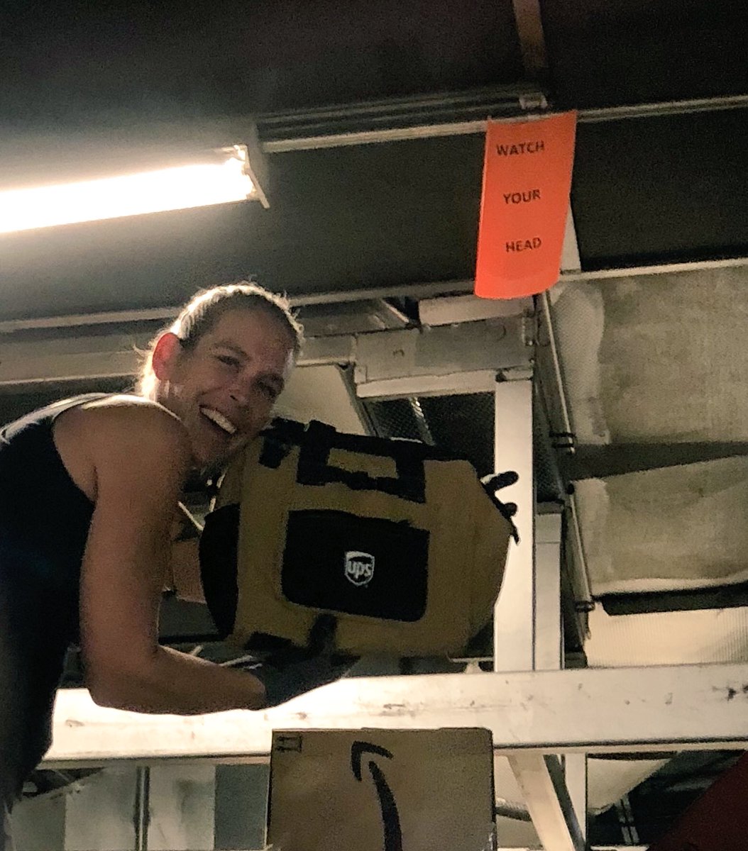 UPSEnglewood's tweet photo. Pen-splitter Michelle took the time to mark low overhead areas with bright signs to indicate areas of potential danger. Thanks for looking out for your fellow Preloaders, Michelle!! #CaughtSafely #SafetyFamily #PreloadProud https://t.co/zDRQUIndM3