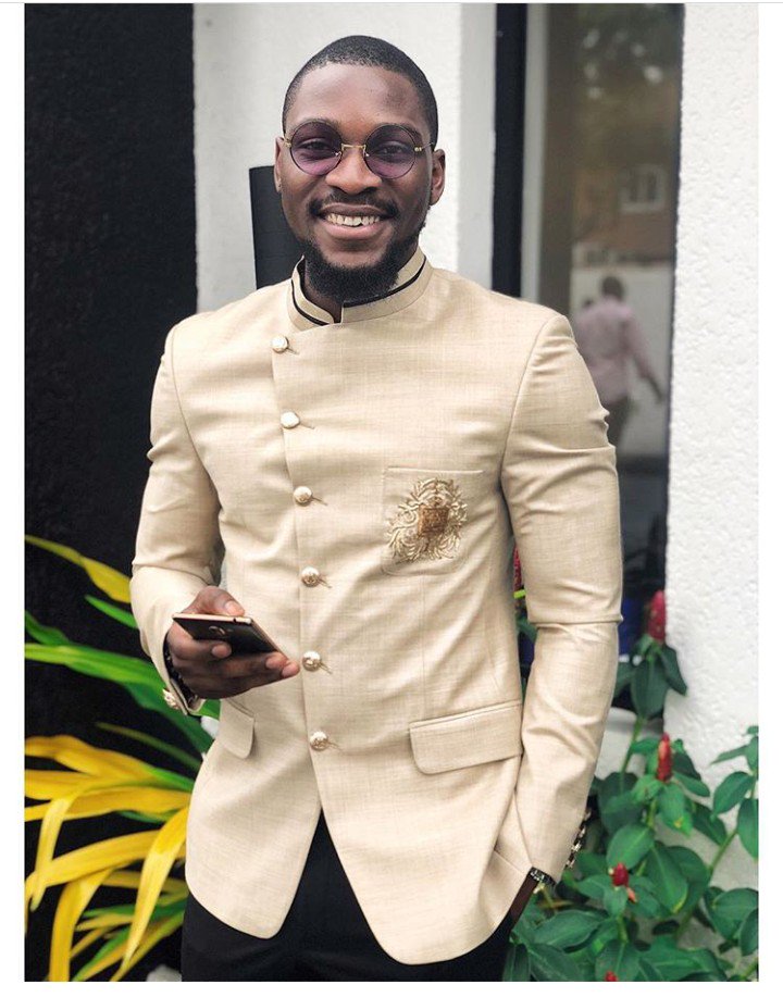 Adey_i's tweet photo. It's time for the brand master class with my handsome 😍fav
 #tobination #TeamTolex
#BrandingSessionWithTobi 
#BrandingSessionWithTobi 
#Brandpositioning 
#Brandpositioning 
#TobiTheBrand 
#TobiTheBusiness 
#tobithehost
#TrellisGroupCo https://t.co/dXnppR1oDh
