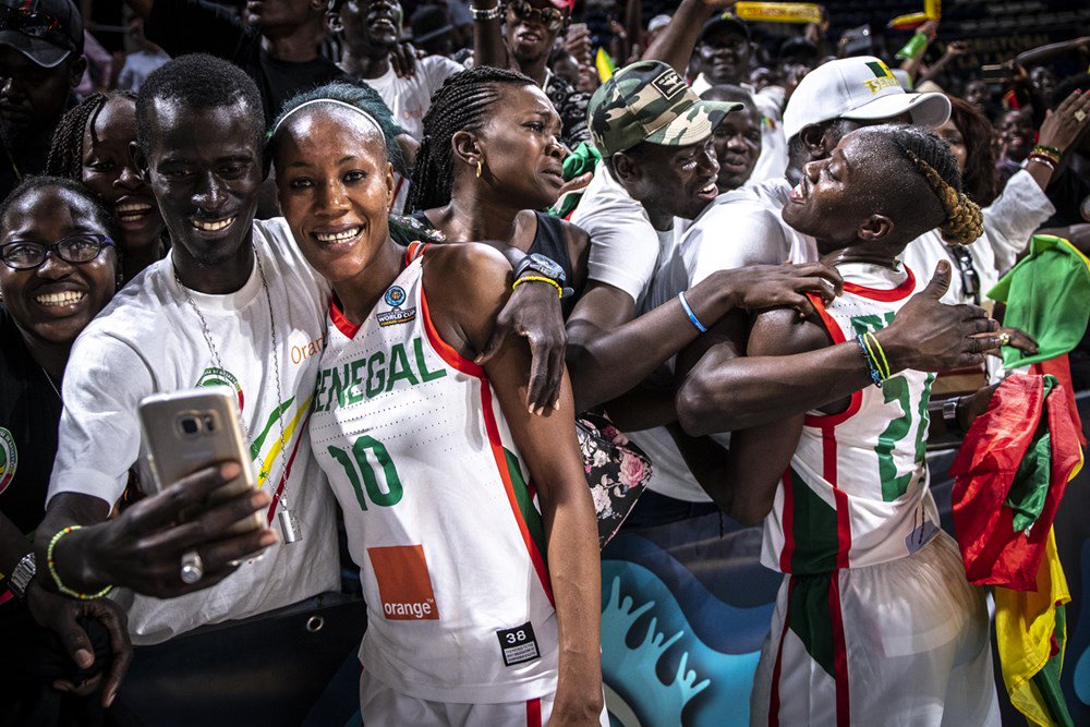 belle_fiba's tweet photo. MERCI AU SENEGAL POUR SA PERFORMANCE A LA COUPE DU MONDE FIBA 2018! TOUS LES FANS, TOUTE L'AFRIQUE VOUS DIT MERCI

THANK YOU SENEGAL FOR YOUR PERFORMANCE AT THE 2018 FIBAWWC! ALL FANS, ALL AFRICA SAYS YOU THANKS @Belle_FIBA @Basket_Senegal @BballNaija @Macky_Sall @basket_221 https://t.co/haMypTmG4B