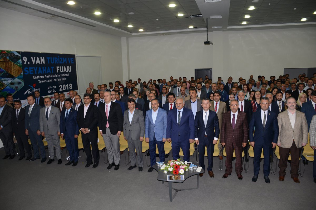 tusbabeltr's tweet photo. Bşk. Doç. Dr. @fevziozgokce; Valimiz @valizorluoglu, Vekilimiz @ArvasAbdulahat ile; #Türkiye’nin 3.Büyük #TurizmveSeyahatFuarı ile II.Uluslararası Batı Asya Turizm Araştırmaları Kongresi, International West Asia Congress of Tourism Research #IWACT, Açılış Programına katıldılar. https://t.co/FPqEeTfhOU