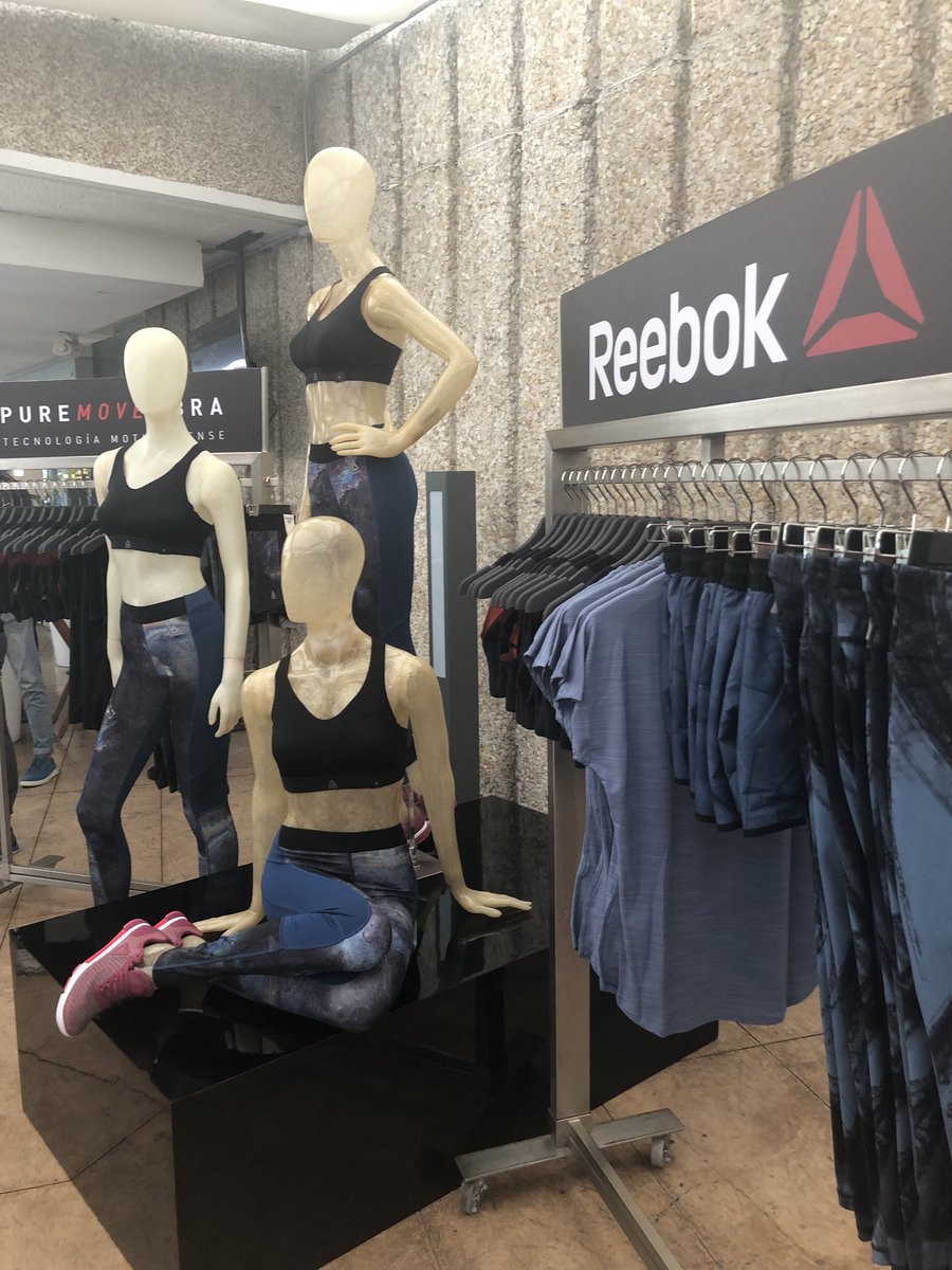 GlamourMex's tweet photo. Estamos listas para vivir una gran experiencia fitness junto a @Sargentoleon en @liverpoolmexico, donde conoceremos los #Speedtr y el #PureMoveBra de @ReebokMx 💪🏼👊🏼 https://t.co/qhL8ft1Ao1