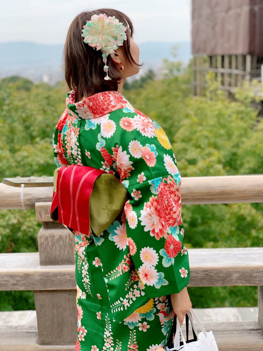 古河結子 あっさり楽しむ京都でしたがそれでも満喫しました 髪飾りだけはお買い上げだったので手元に残っています 夢じゃなかった 朝ご飯がっつりいったのでそれもまたここにぶら下げていこうと思います おやすみなさい