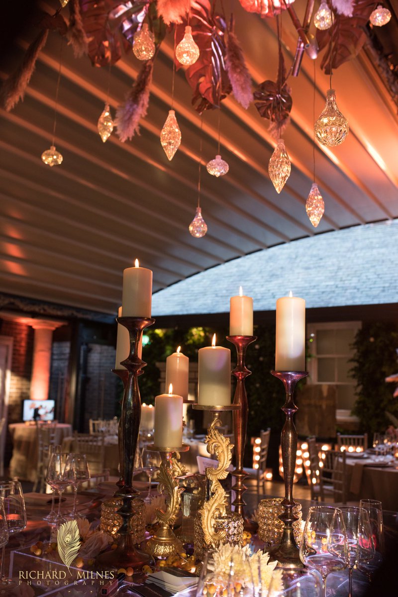 Delamere Open Evening September 2018 #florist #wedding #flowers #openevening #decor #candles #bride #groom 🌹🌿🌾🌼🌸👰🏼🎩
<a href="/delameremanor/">Delamere Manor Events</a> 📸 - @richardmilnesphotography