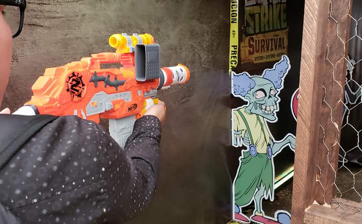 zonachavozeddy's tweet image. ▪Así se vivió la primera edición de NERF FEST 2018.▪
Habro y Liverpool organizaron el lanzamiento de #NERFFEST 2018, evento dirigido a los apasionados de la adrenalina, rapidez, habilidad y destreza.
 ¡Pronto más detalles de cada lanzador del NERF FEST!
#Nerf #EsNERFoNada