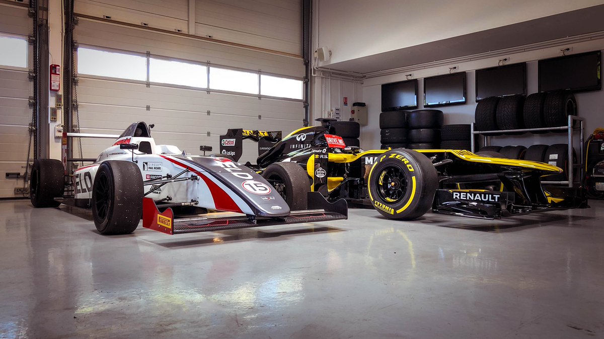 f1 racing school
