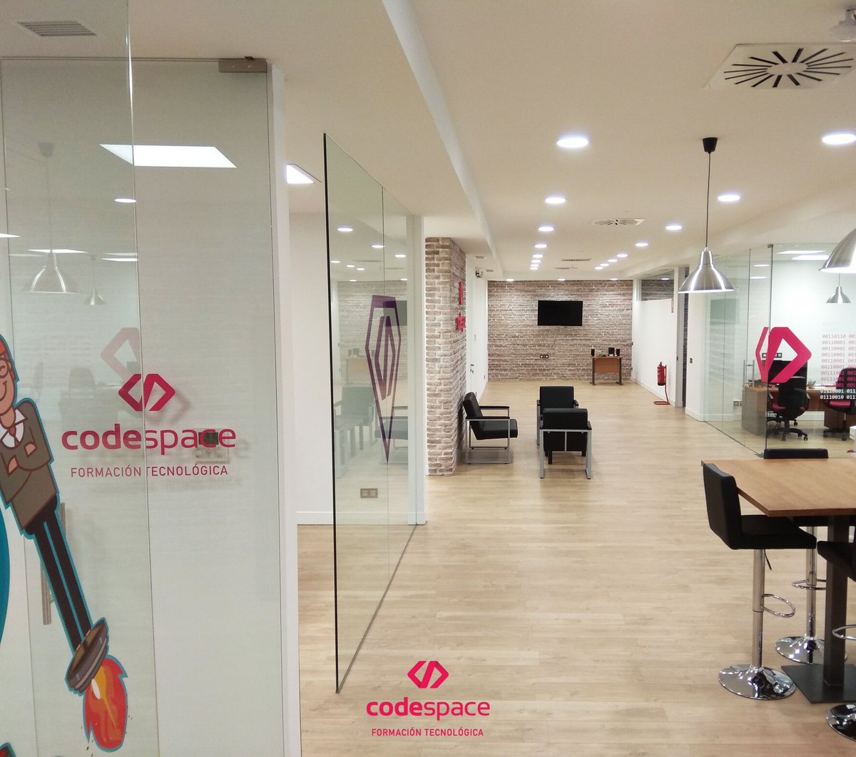 CodeSpaceAcade's tweet photo. Muy pronto...¡DevFest 2018! Este evento organizado por #GoogleDevelopersGroup se celebrara el próximo 23/11 en #CodeSpace. 😊
¿Quieres ser ponente? Envíanos tu propuesta. 👉 https://t.co/JiQuiiqCcR
#DevFest2018 #Málaga #DevFestMálaga #Eventos #Tecnología #EventosCodeSpace https://t.co/o9An30ko12