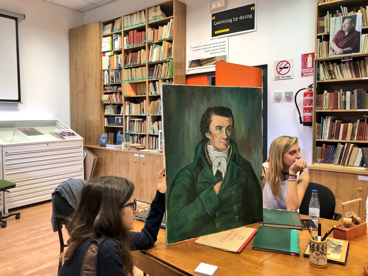 jlparejo's tweet photo. (3) Momentos divertidos del 1er Paseo Pedagógico @EduUva_Segovia @UVa_es @medialabceaex 🤣🤪🤓 https://t.co/Ubf1ulX7ob